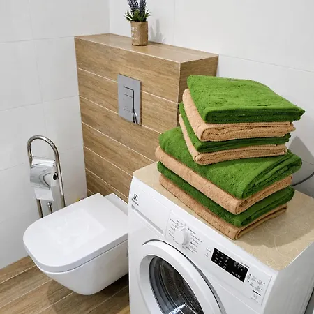 Limonkowy Podczele Apartamento